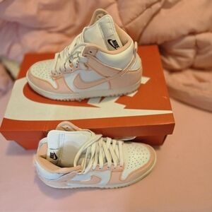 Nike Dunks Hi 1985 ARTIC ORANGE Sz 8